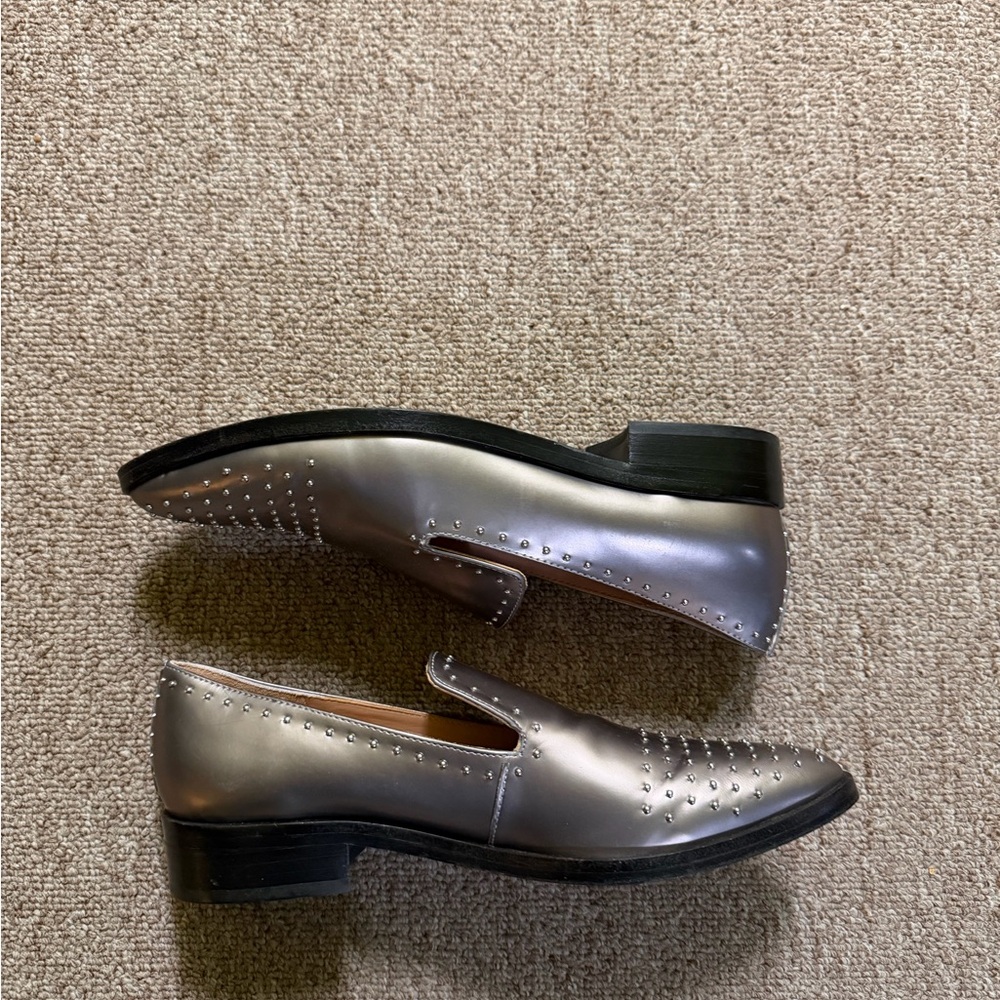 Sigerson Morrison Edna studded leather loafer-pewter 7.5 soft elegant minimalist